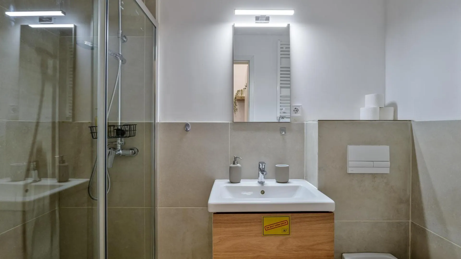 Ak7 Boutique Suites Budapest Hotel
