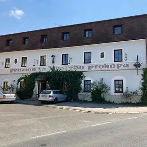U Svateho Prokopa 2*, Středokluky République tchèque