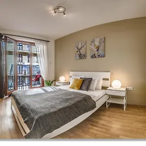 Avantgarde Budapest