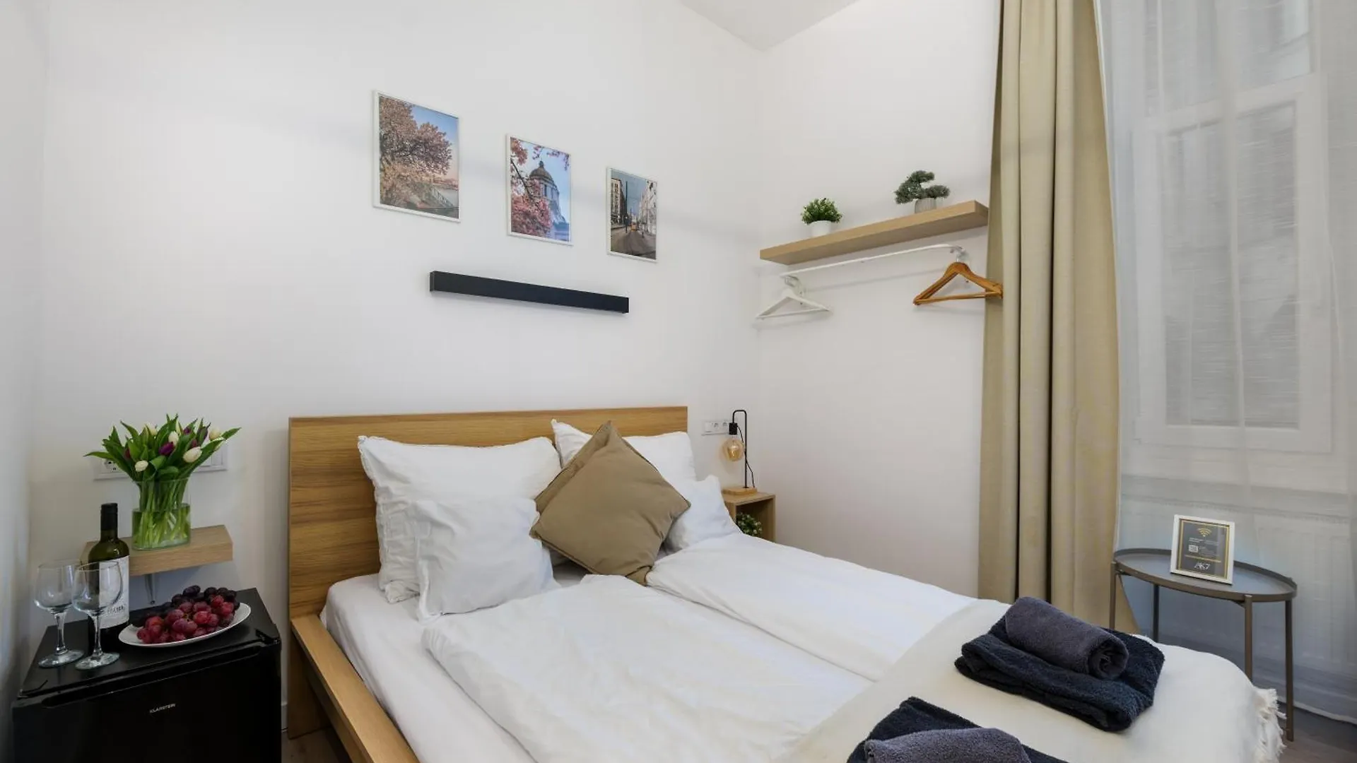 Ak7 Boutique Suites Budapeste 0*,
