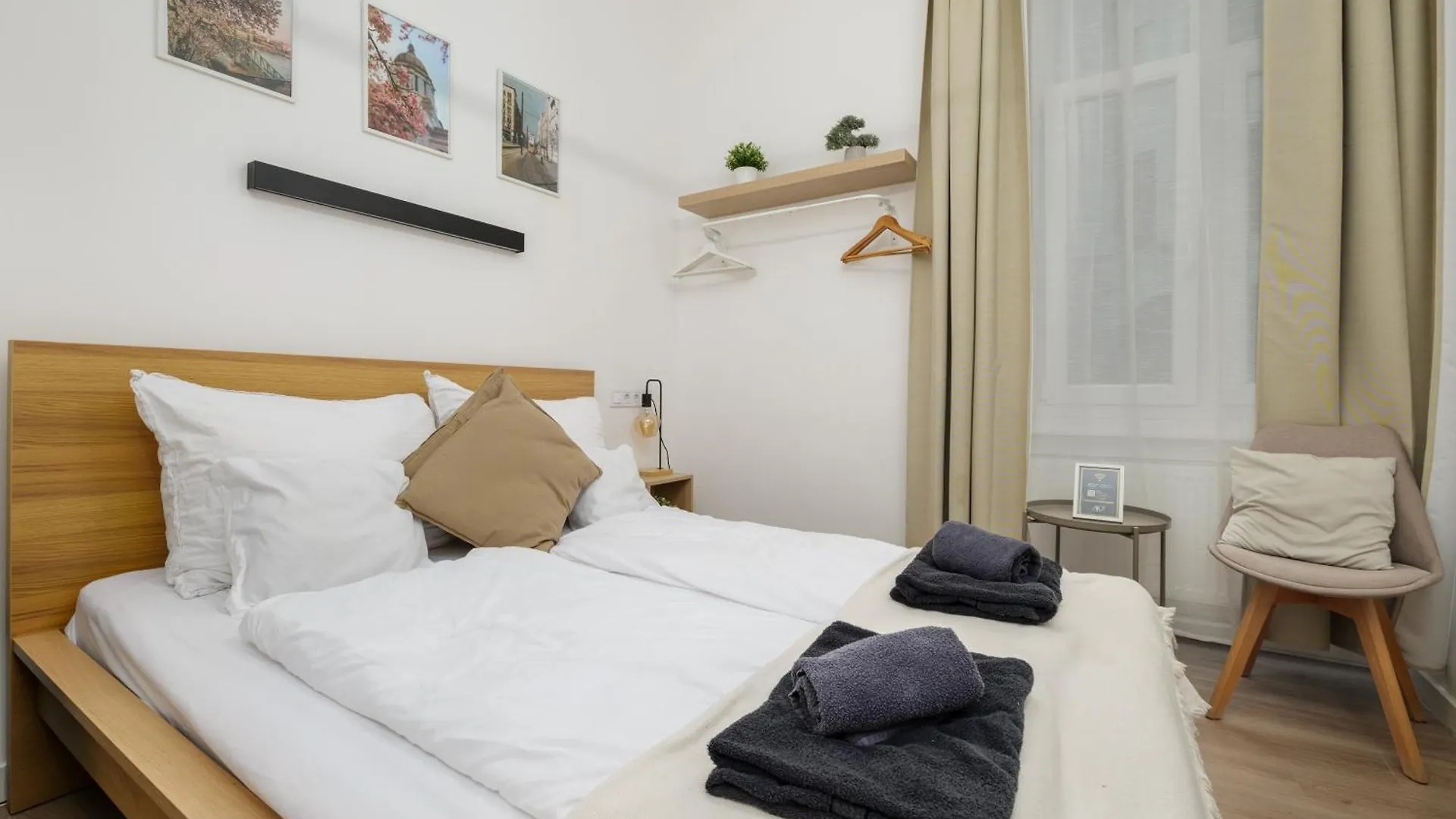 Ak7 Boutique Suites Budapeste Hotel